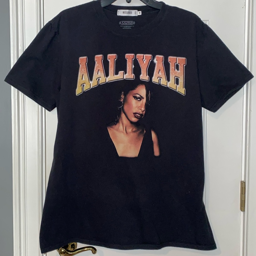 Aaliyah Photo Black T-Shirt*